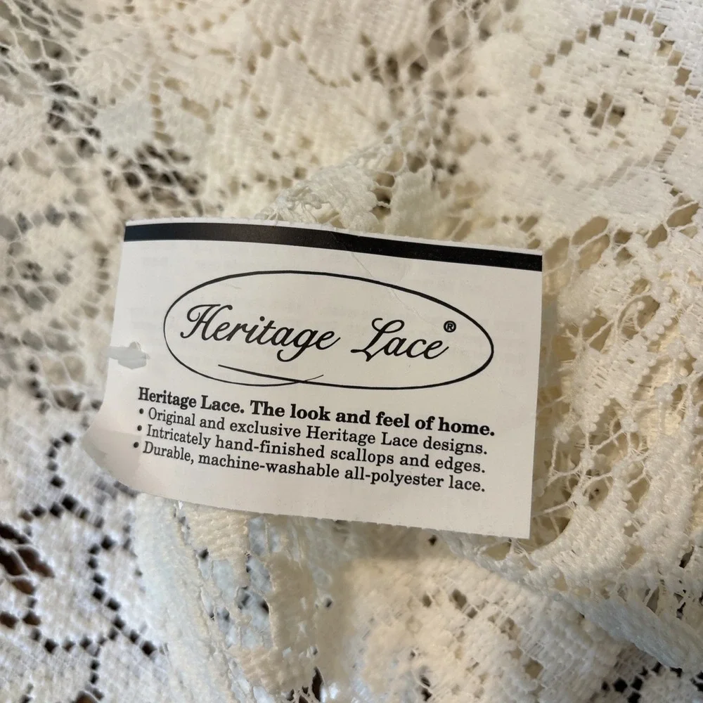 Heritage Lace Victorian Rose Man Mantle Scarf